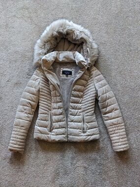 Soft, fluffy velour cropped quilted puffer coat with faux-fur trim in champagne